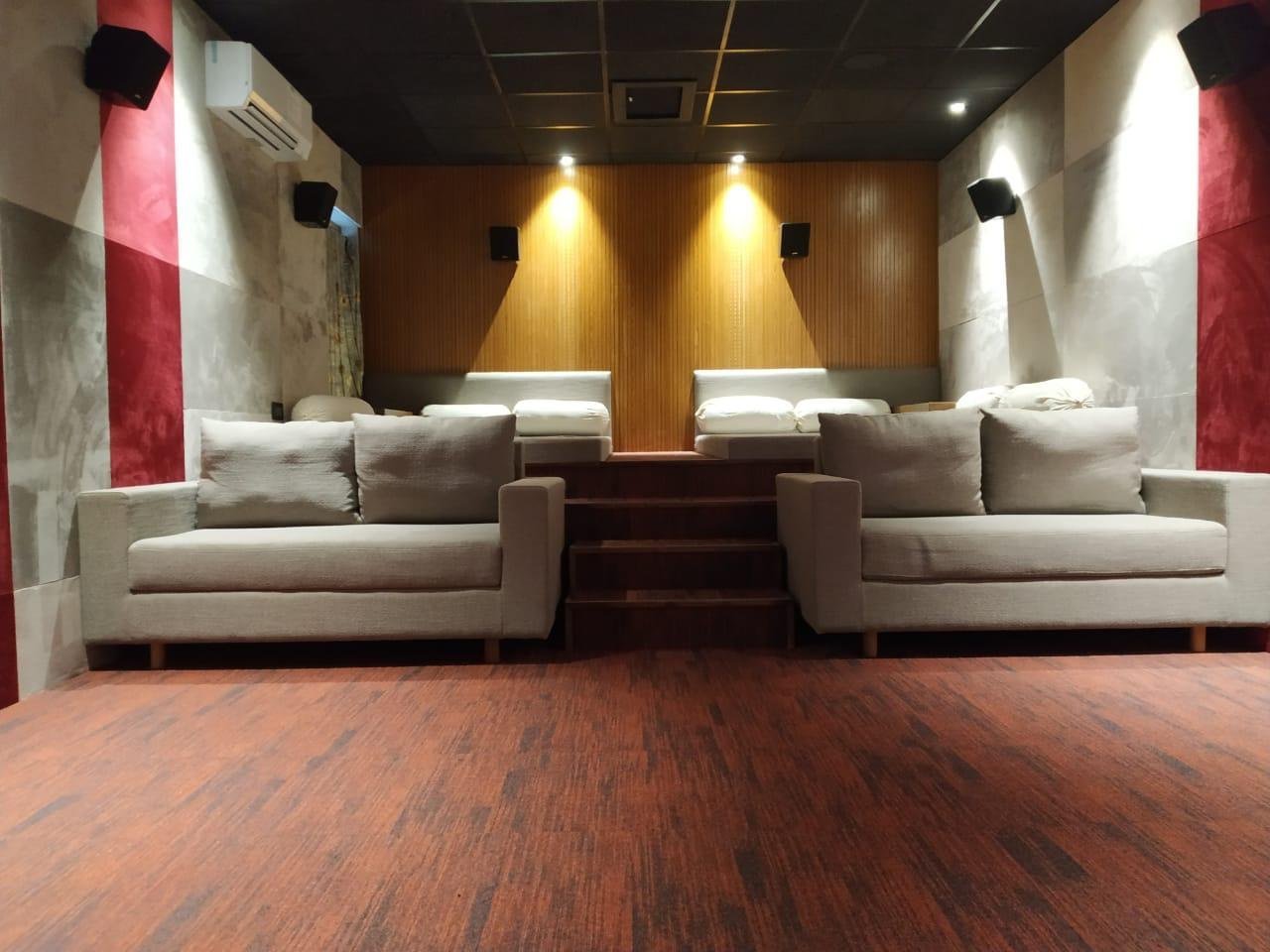 Premium Home Theatre
